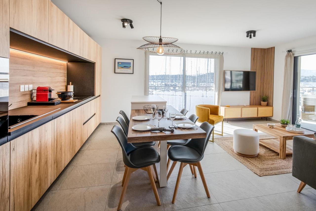 Superbe Appartement Bord De Mer Сен-Мандрие-сюр-Мер Экстерьер фото