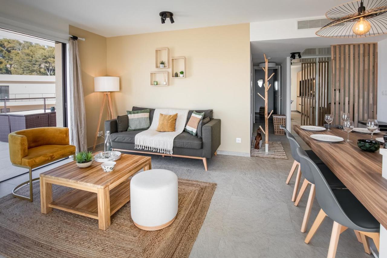 Superbe Appartement Bord De Mer Сен-Мандрие-сюр-Мер Экстерьер фото